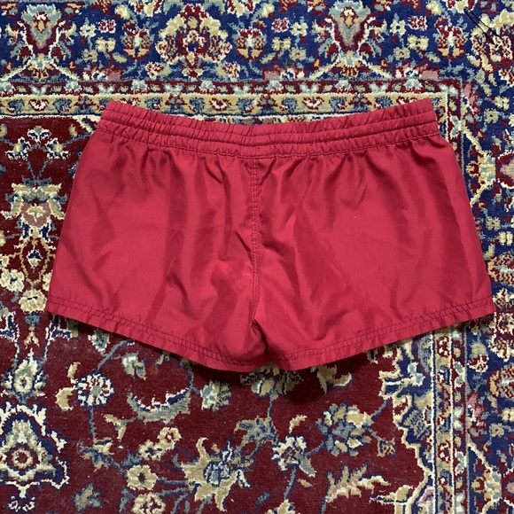 Cute red light shorts - Picture 2 of 3